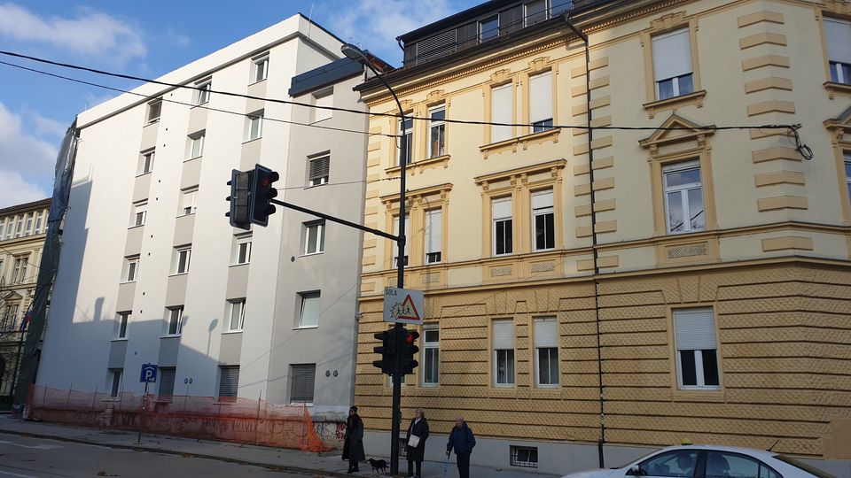 Building concepts and views · image 2